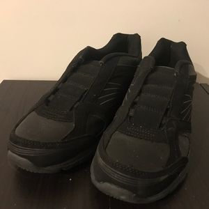 All Black Non-Slip Certified Shoes